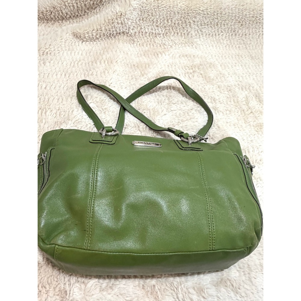 Y2K Vintage 2010s Nostalgia Preppy Coach Leather Gallery Tote Bag Green F19252